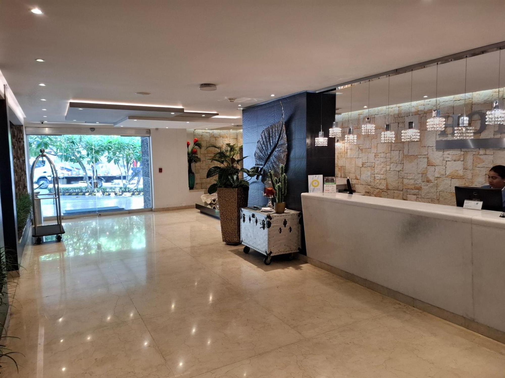Washington Plaza Hotel Баранкила Екстериор снимка